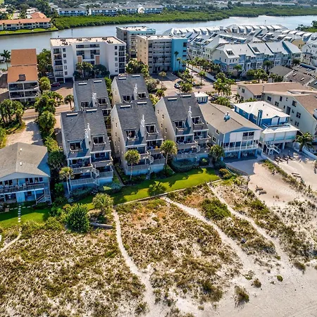 Pelican Pointe 3B