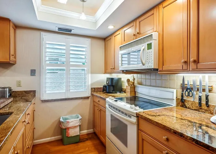 Pelican Pointe 3b * Clearwater Beach