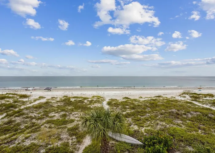 Pelican Pointe 3b
